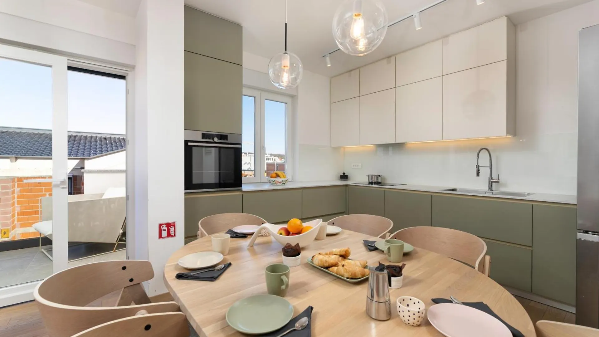 Salty Sands Krk Town Apartment